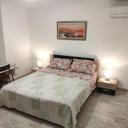 Mihaela Apartments Poreč Eksteriør bilde