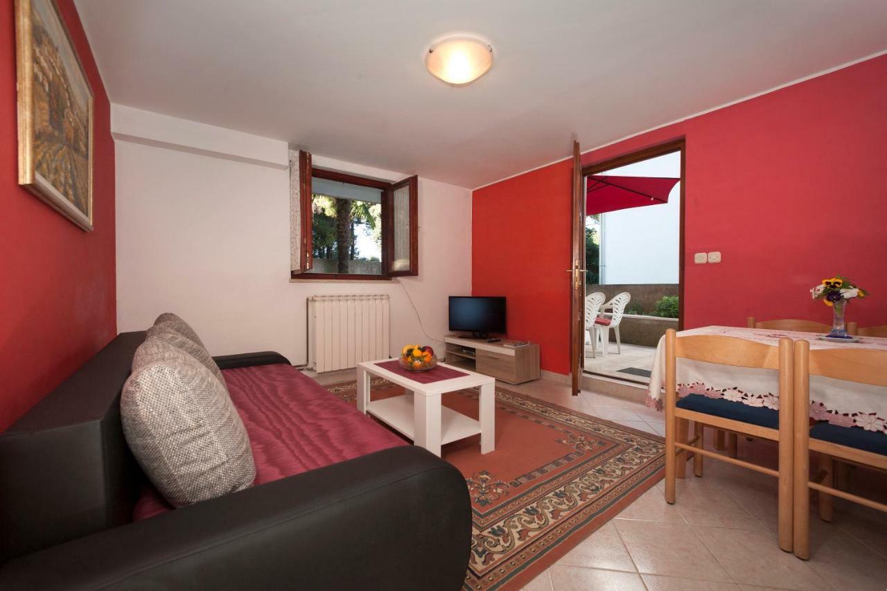 Mihaela Apartments Poreč Eksteriør bilde