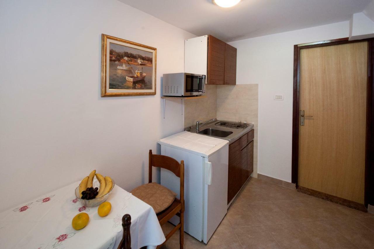 Mihaela Apartments Poreč Eksteriør bilde
